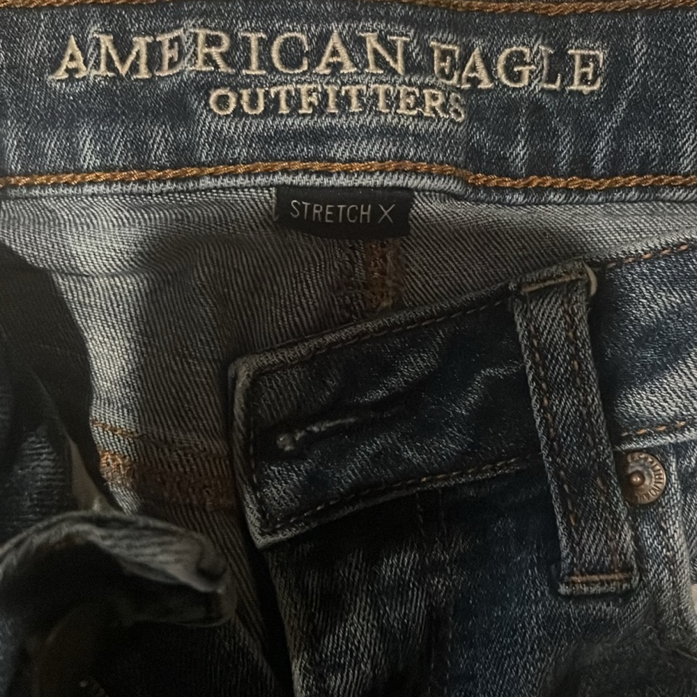 American Eagle Ripped Jeans - Picture 5 of 7